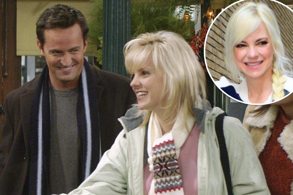 Anna Faris: Working with Matthew Perry on 'Friends' was 'an honor'