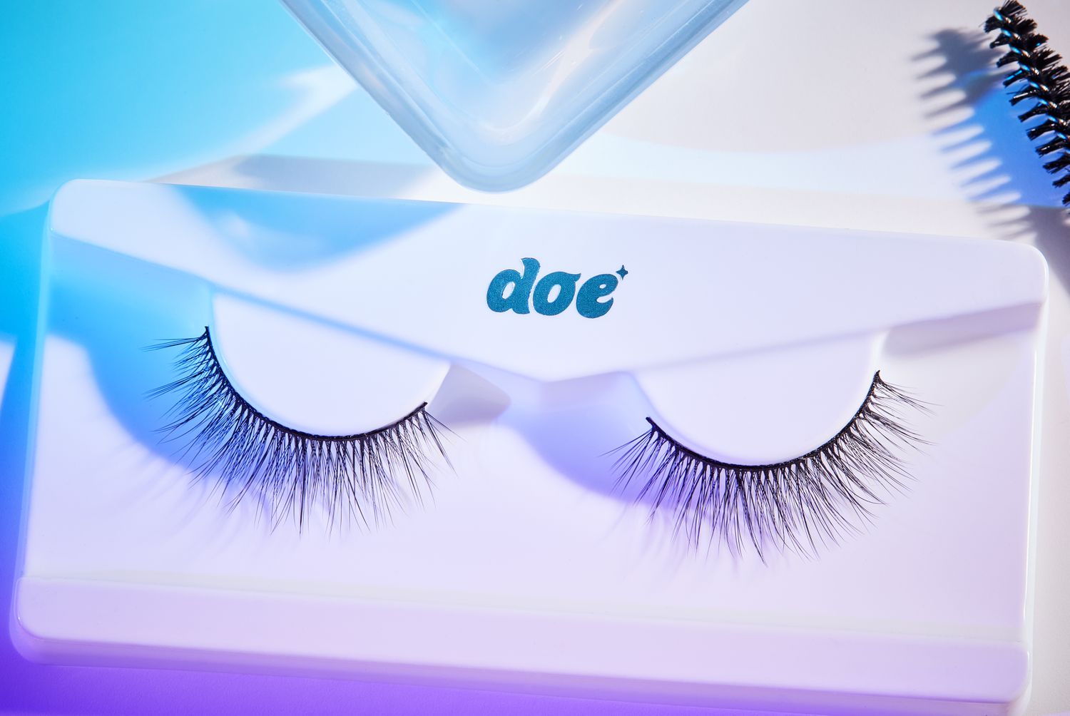 We Tested Over a Dozen Magnetic Lashes—These 4 Passed the Vibe Check (19)
