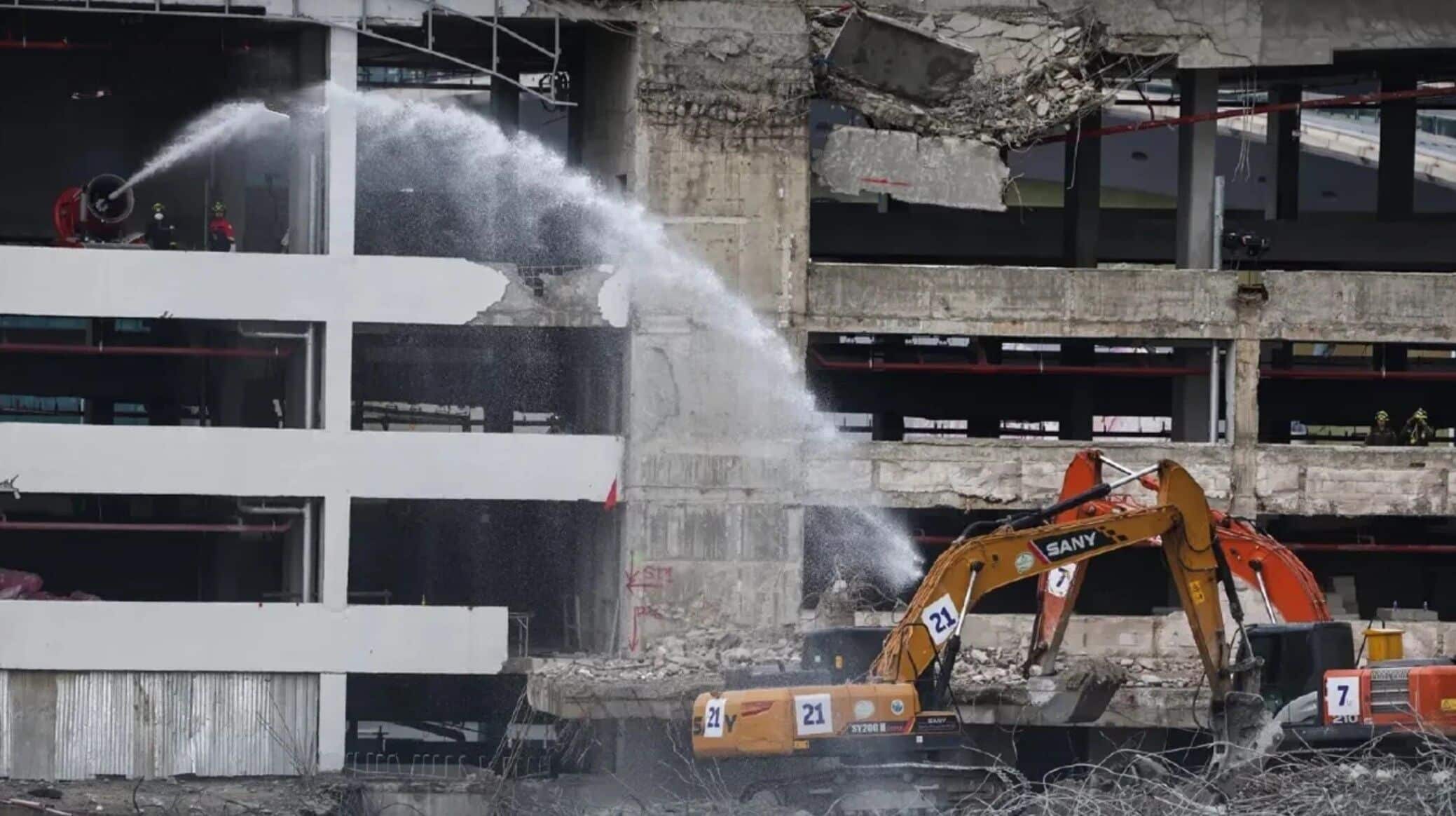 Collapsed Bangkok building death toll rises to 60 (2)